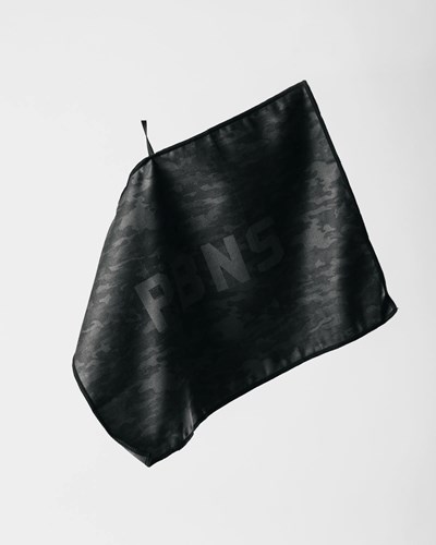 Alphalete Premium PBNS Gym Towel Czarne Camo | 81964-EPIA